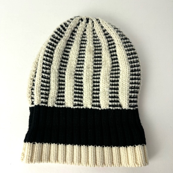 Lululemon Keepin’ It Cozy Torque Wool Hat/Beanie Ivory and Black - Picture 6 of 11